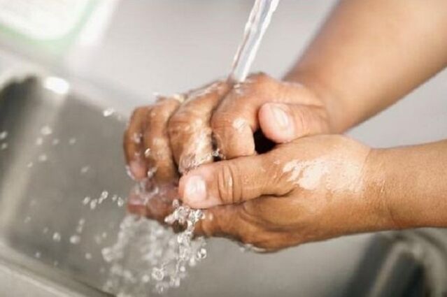 Infection through water in water supply